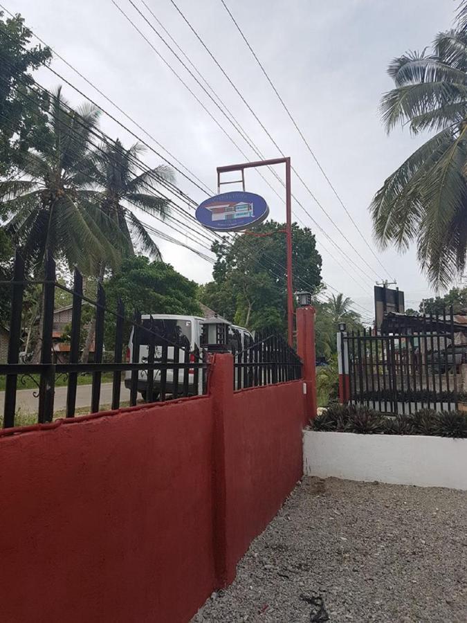 פנגלאו Catalina'S Inn Family Room מראה חיצוני תמונה